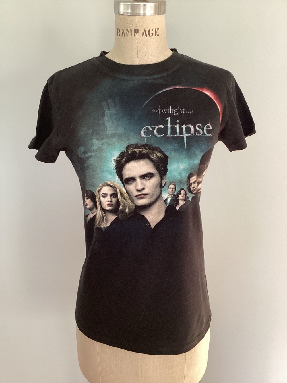 Twilight Eclipse Unisex Black Graphic w/Cullen Family Tee Size Medium